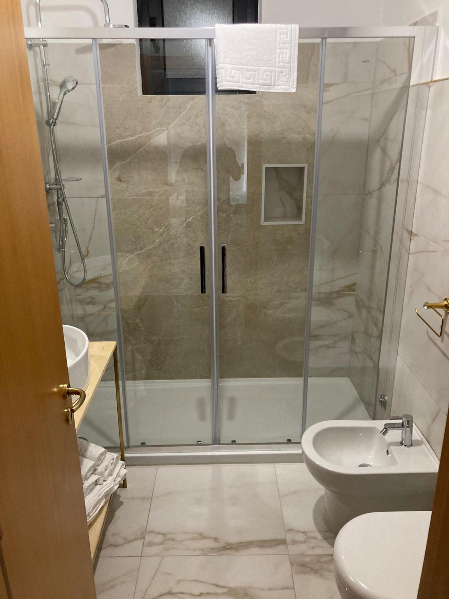 Suite Fimabechi Bari Exteriör bild